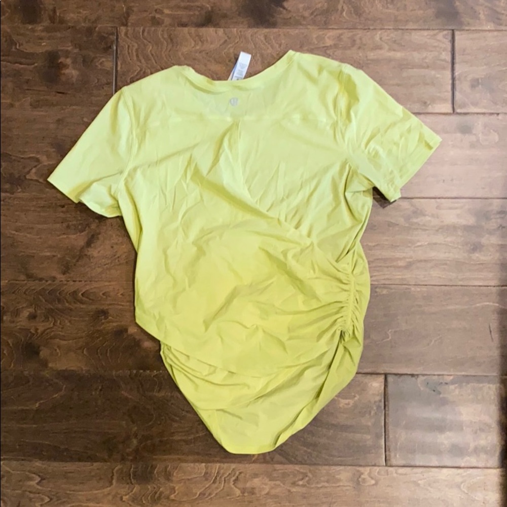 Lululemon top! - Picture 3 of 3